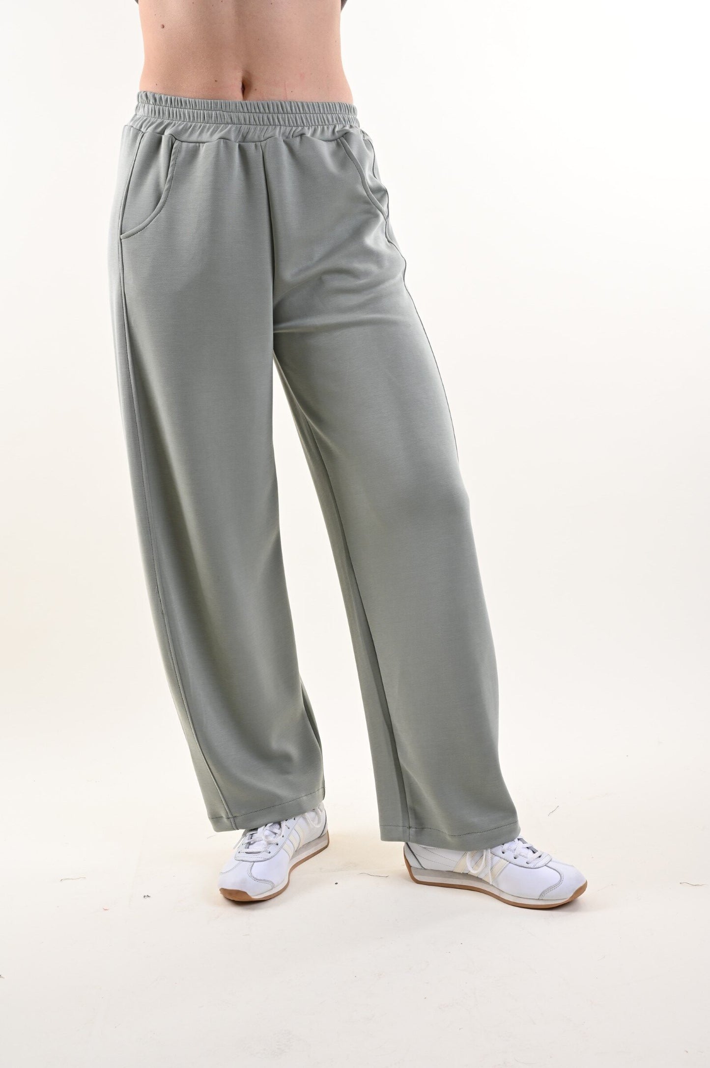 Pantaloni Titta Morbidi a Palazzo Sport