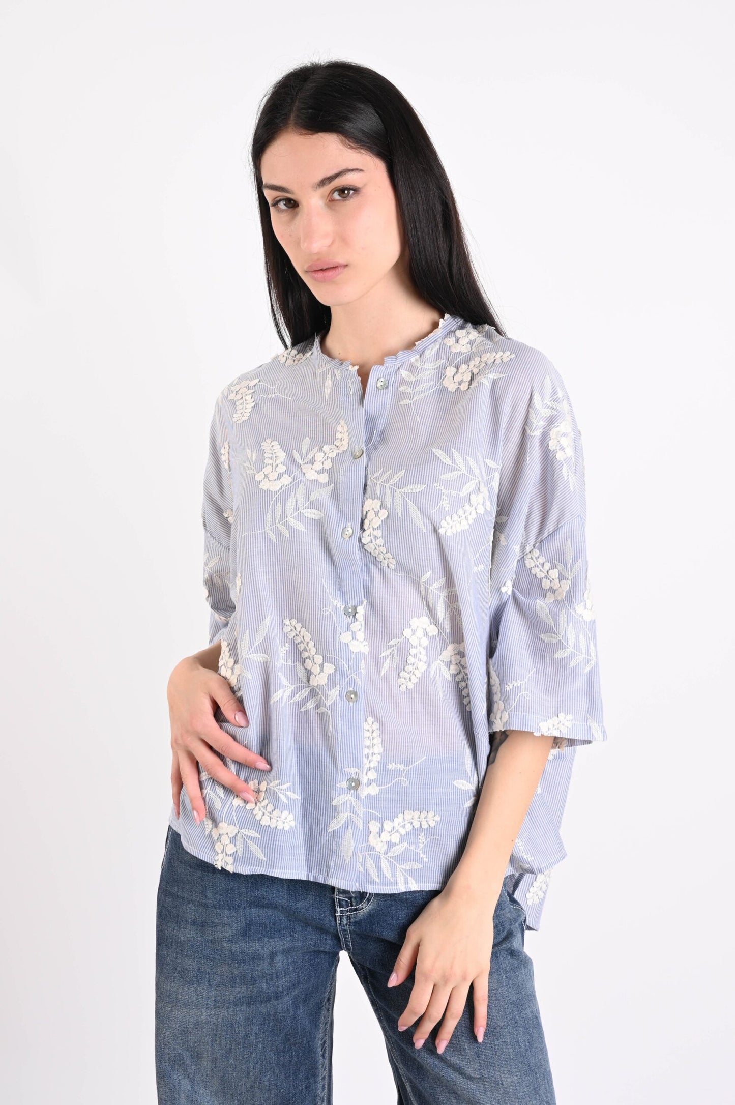 Camicia a Righe con Ricami in Cotone – Maniche Corte Made in Italy
