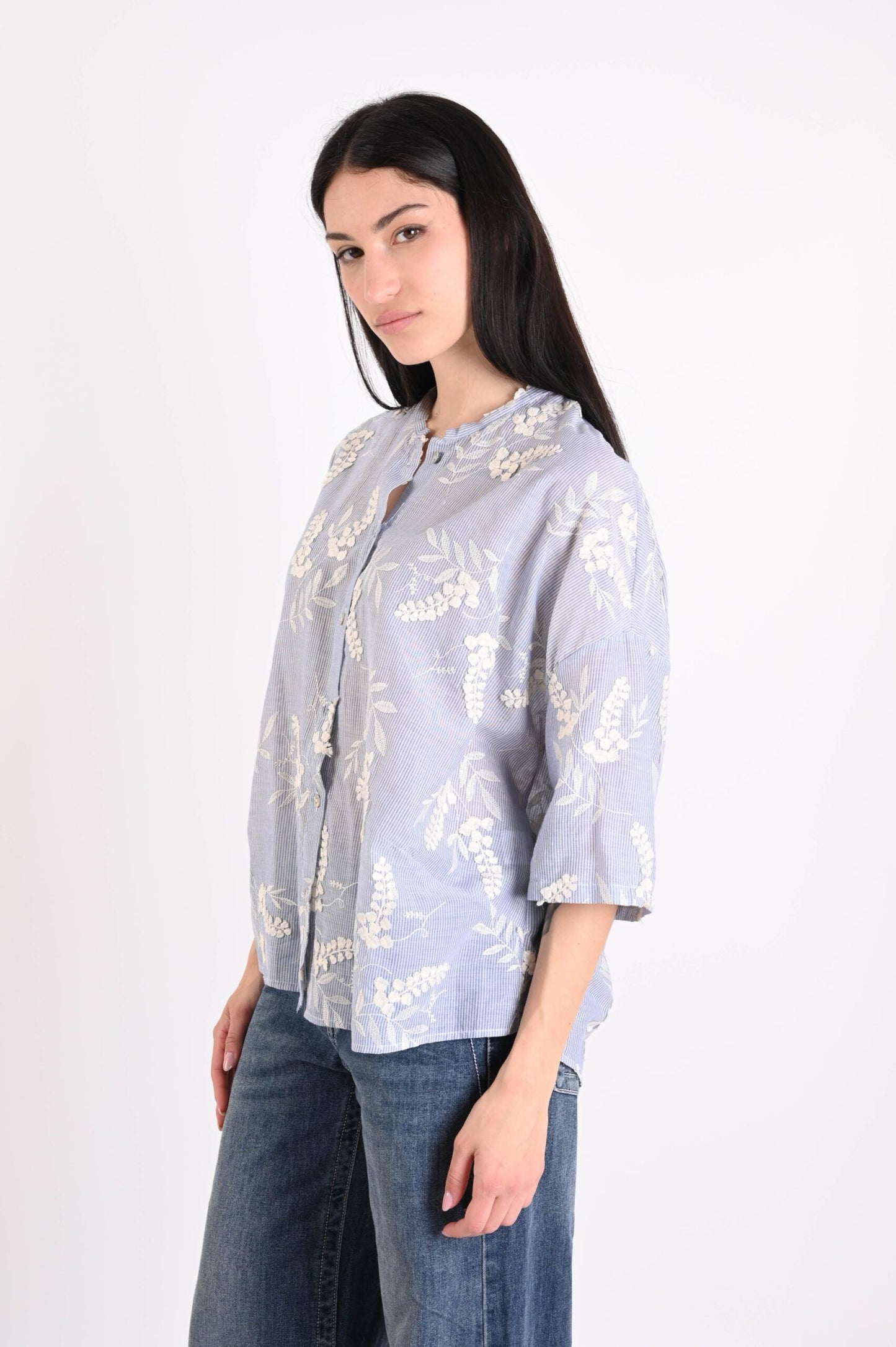 Camicia a Righe con Ricami in Cotone – Maniche Corte Made in Italy