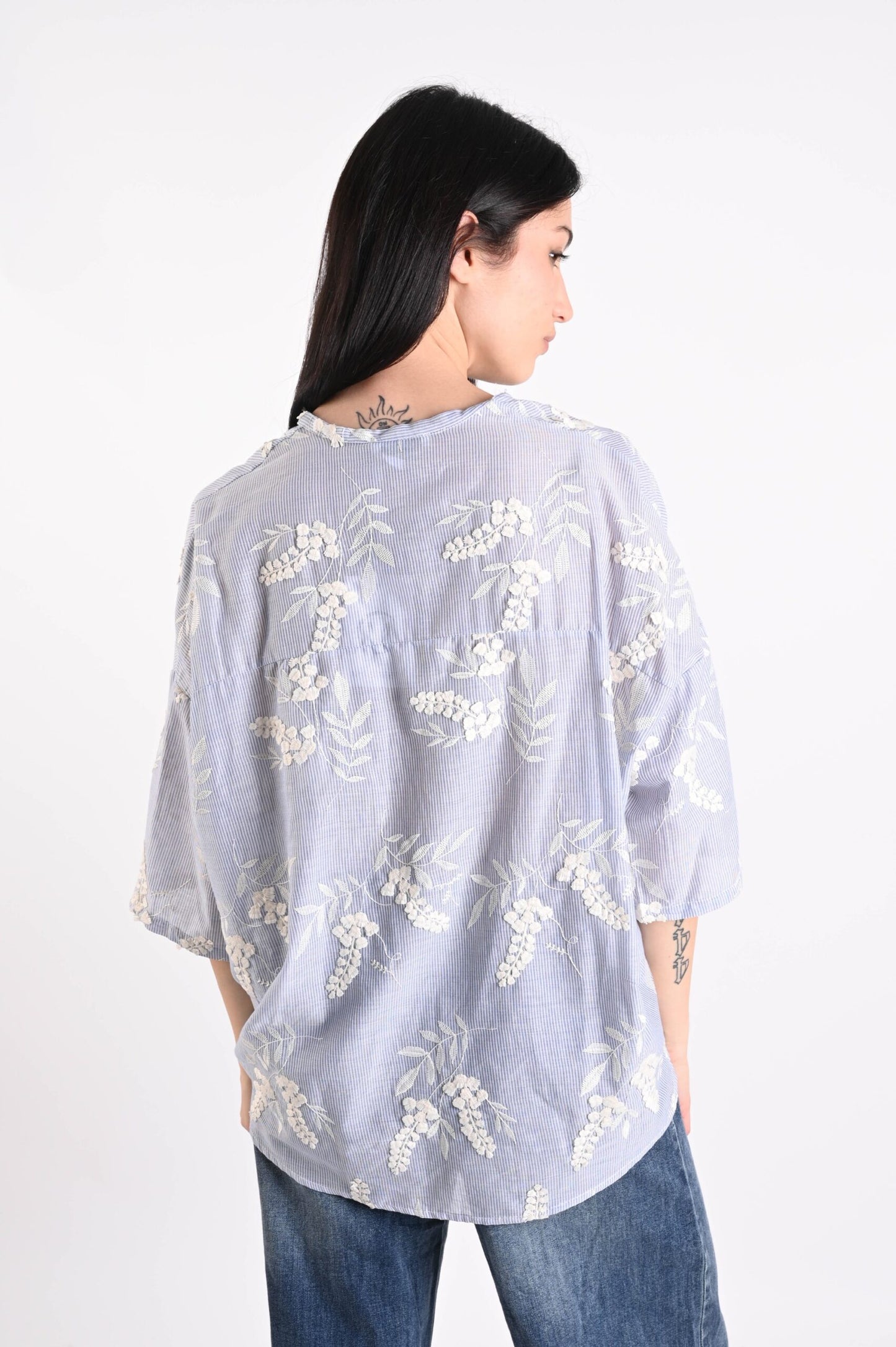Camicia a Righe con Ricami in Cotone – Maniche Corte Made in Italy