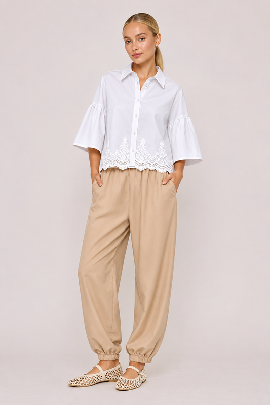 Camicia Bianca con Maniche a Sbuffo e Passamaneria Ricamata Made in Italy