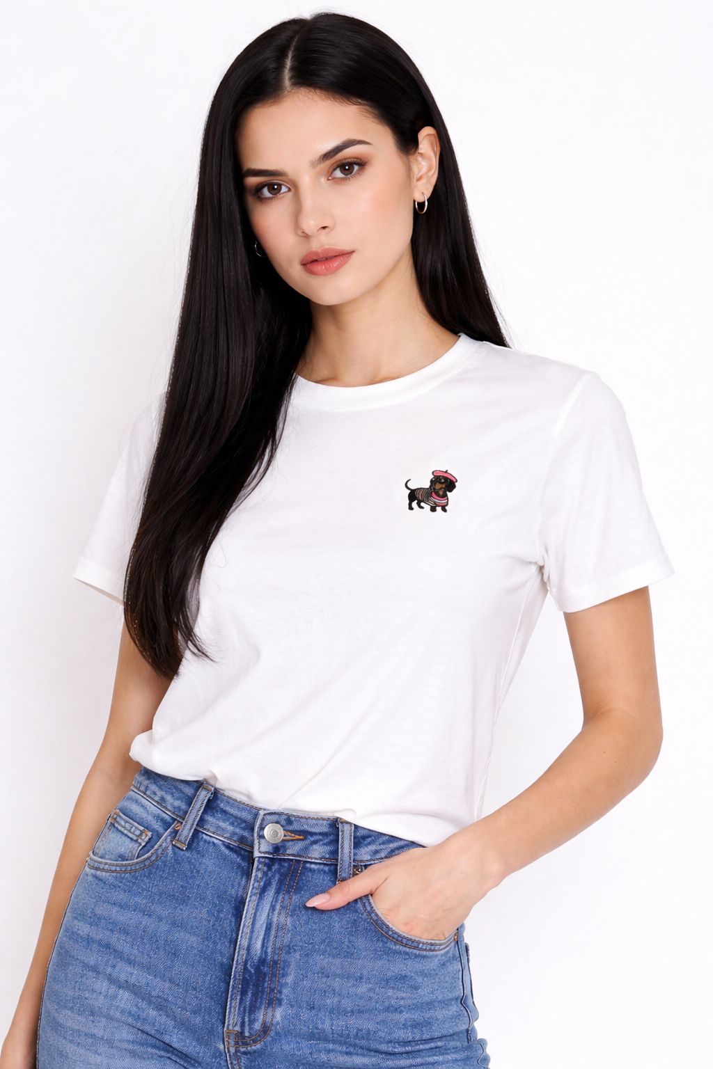 T-Shirt Donna Ricamo Bassotto – Made in Italy
