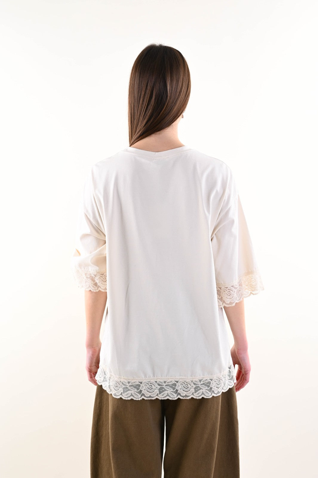 T-Shirt Cupido con Inserti in Pizzo “Cupid’s Favorite”